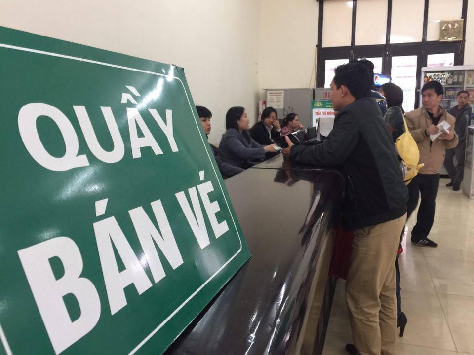 Ga Hà Nội đã bán hết hơn 75.000 vé tàu Tết.